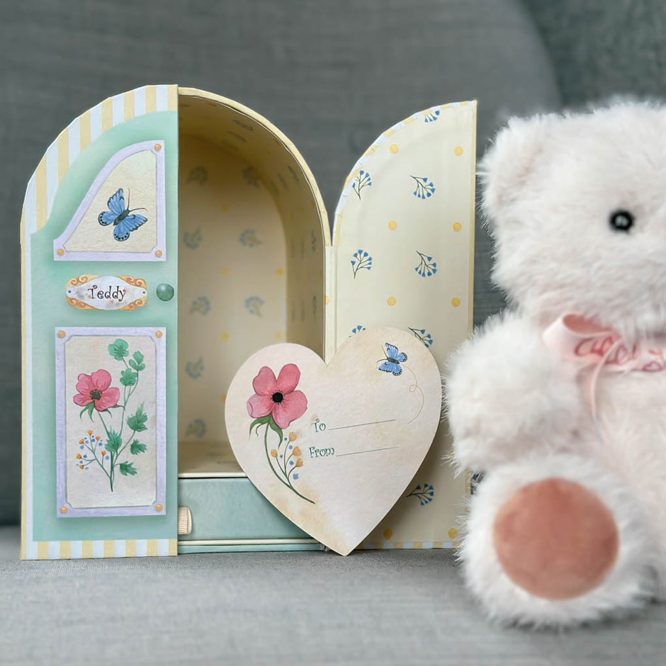 Teddy's beautifully crafted and colourful gift box crafted by ChaBil.
