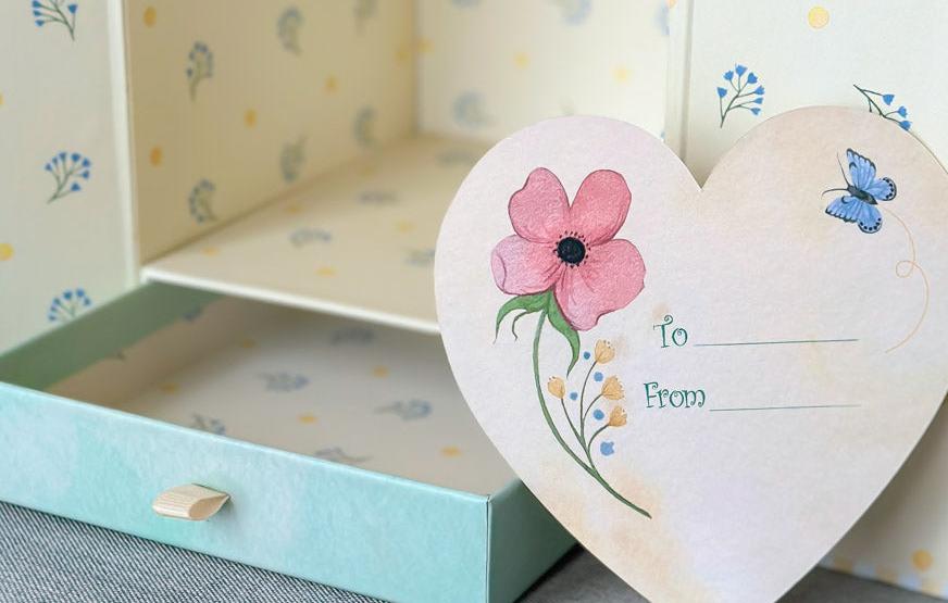 Teddy's beautifully crafted and colourful gift box crafted by ChaBil.